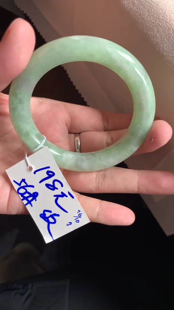 【闪购商品】定制翡翠未镶嵌毛货需精抛光+多样手镯+198元022