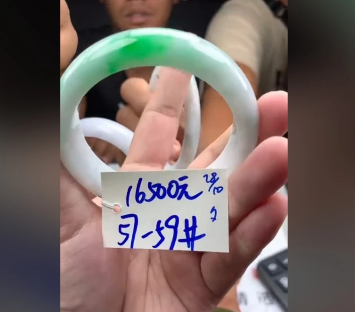 【缅翠手镯之旅】缅甸翡翠毛货需精细抛光+多样手镯+16500元116