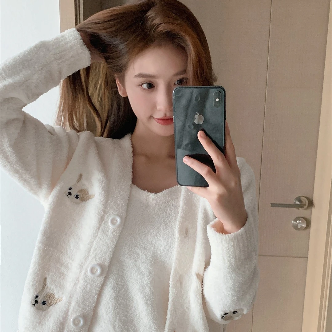 【法式斗牛三件套】秋冬新款软绵绵半边绒满身刺绣加厚套装女睡衣女