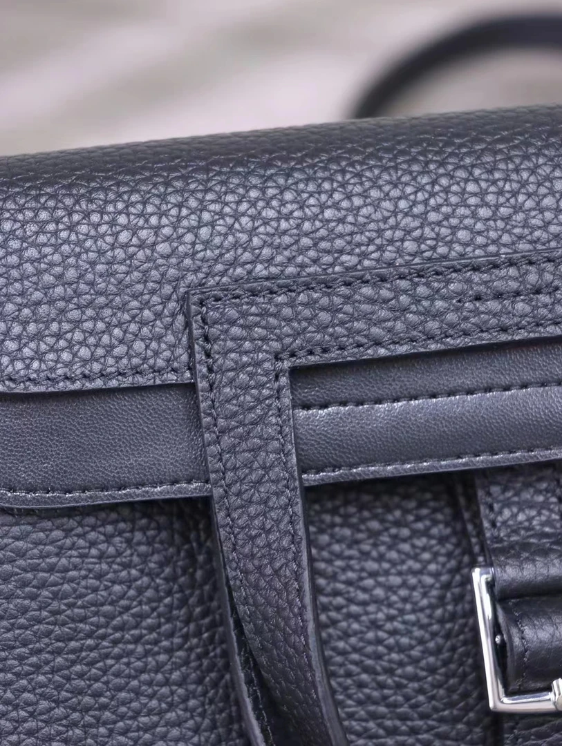 【哈】2024时尚百搭高级气质经典单肩斜挎手提马蹄包