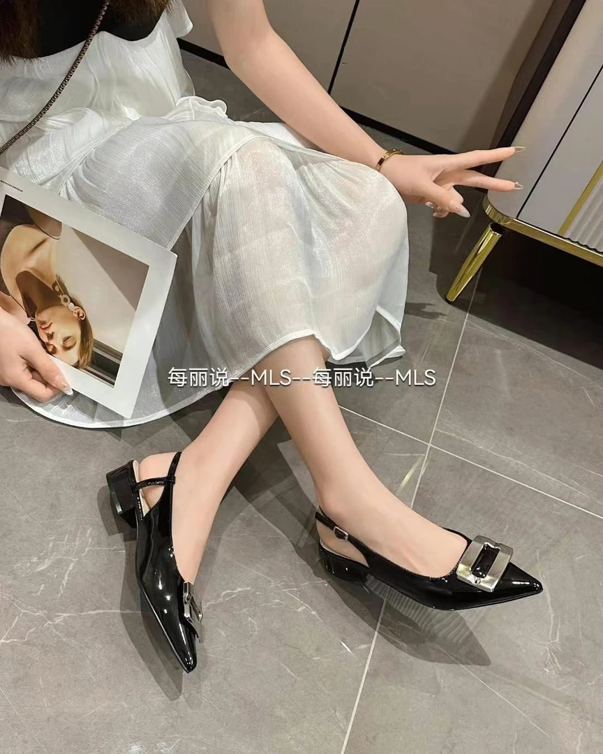 金苹果快时尚女鞋55932气质夏季百搭尖头浅口漆皮软底后空