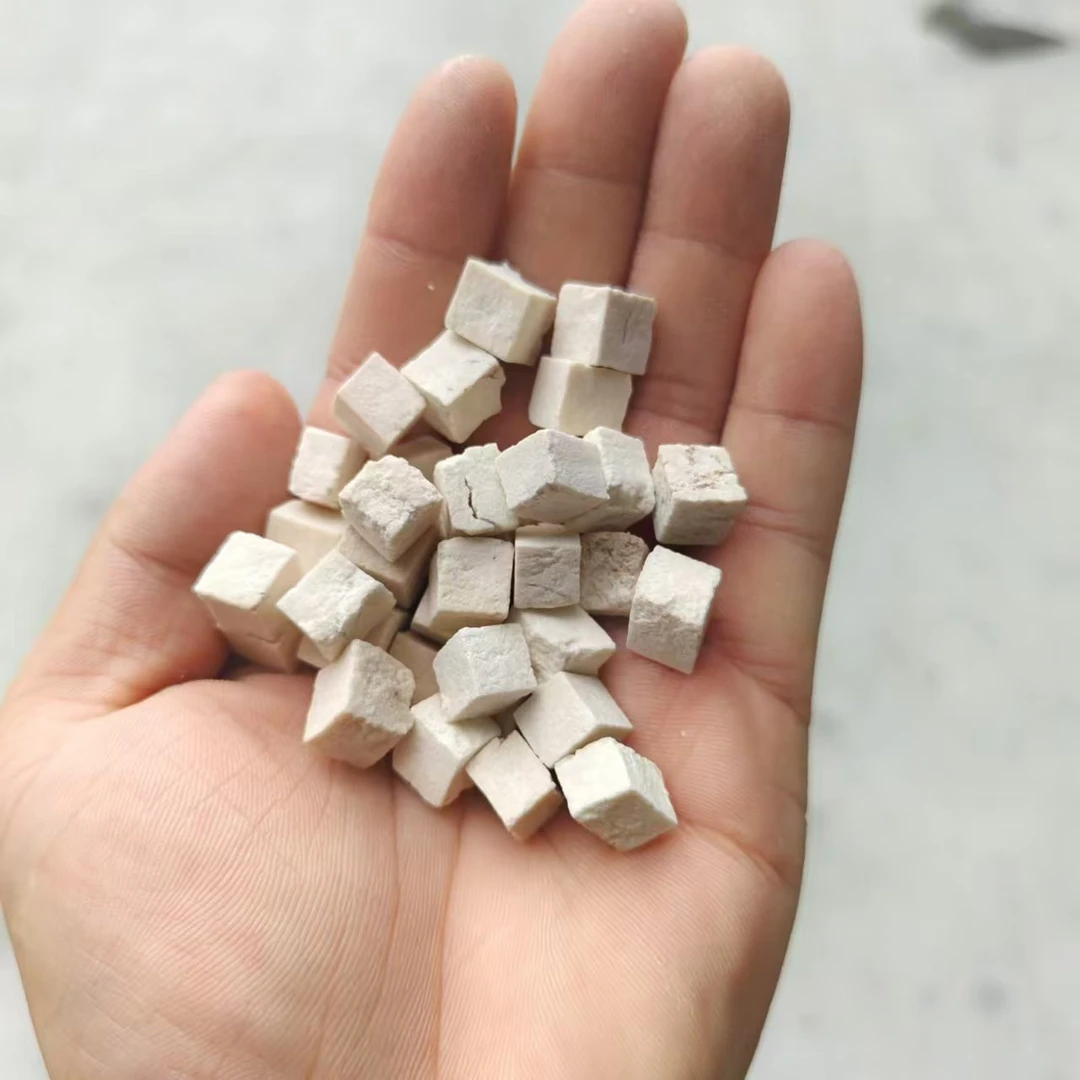 农户自切土茯苓茯苓块