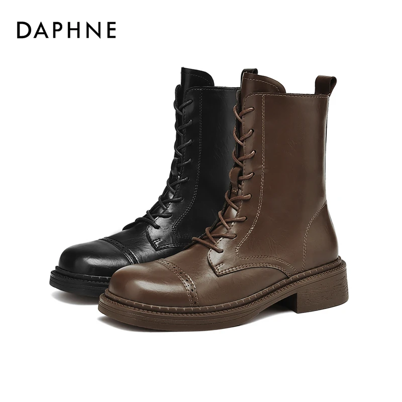 达芙妮时尚百搭英伦风靴子秋冬季复古圆头潮酷软底舒适方跟马丁靴