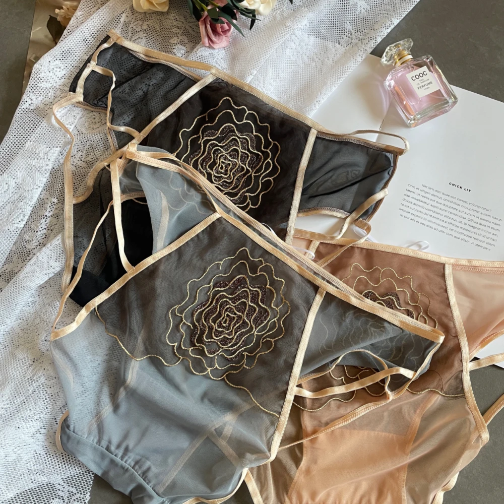 水溶花大码内裤女生胖mm200斤