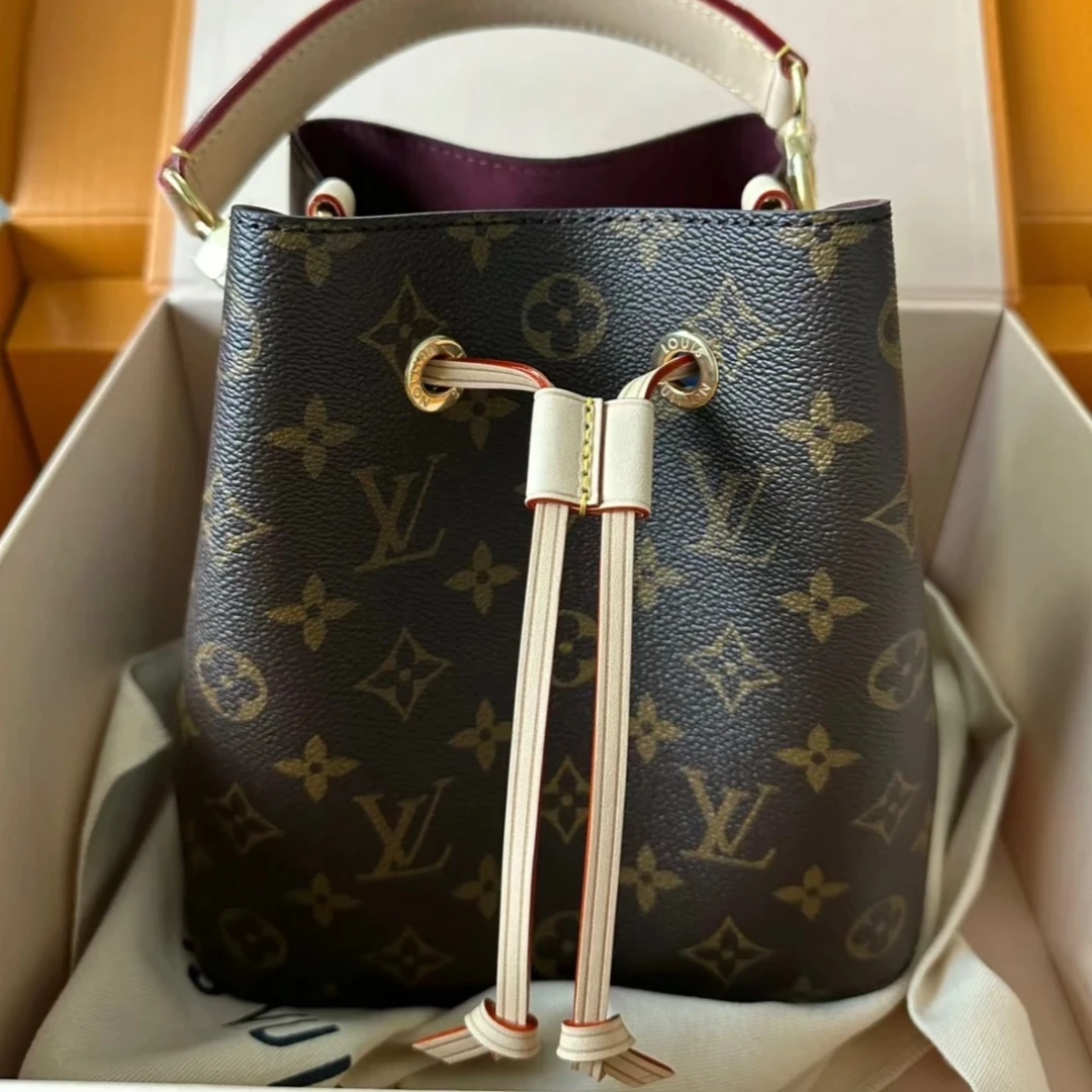 未使用 LouisVuitton/路易威登 水桶BB/泡菜桶/单肩包/理理