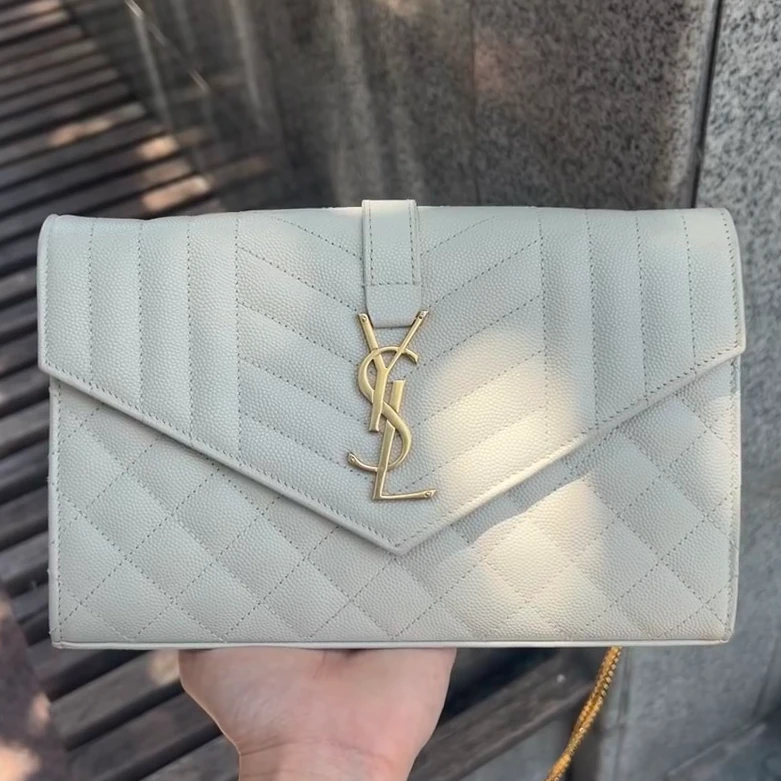 99新 YSL/圣罗兰 新款白金鱼子酱中号信封包/链条包斜挎包/D店