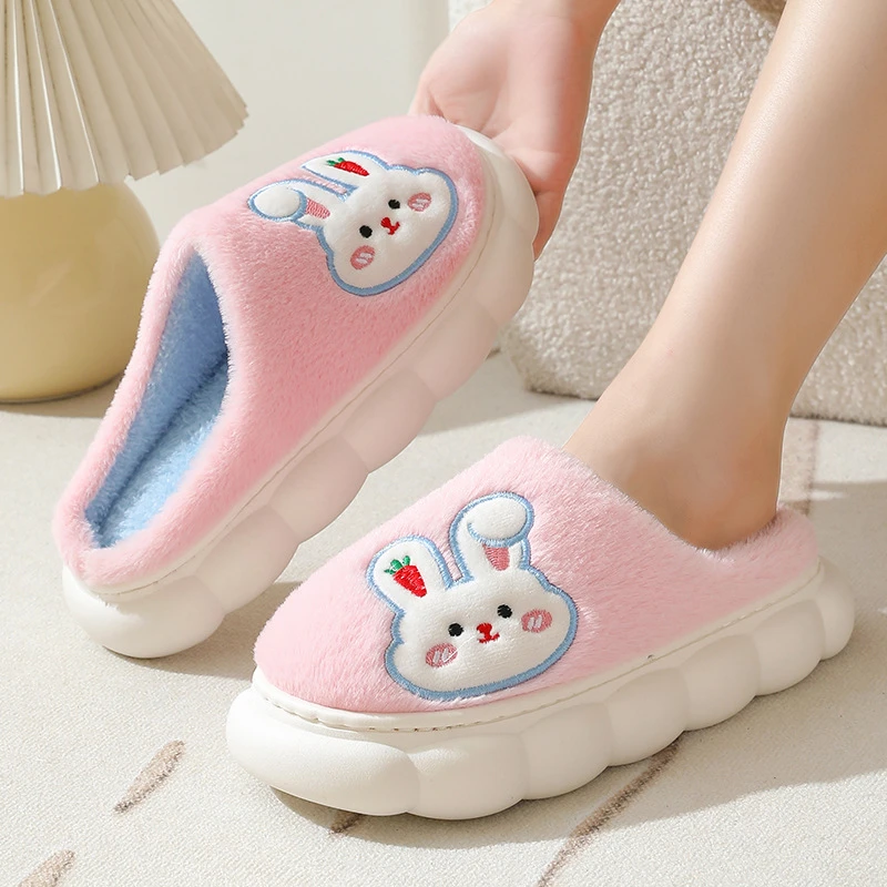 2024新款踩屎感棉拖鞋女学生家居防滑保暖加厚毛绒冬天厚底棉拖鞋