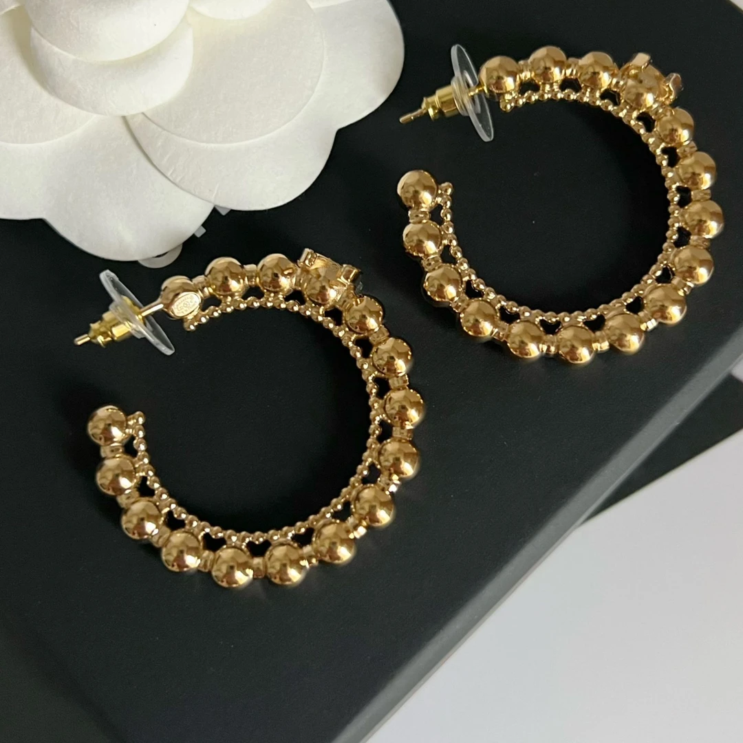 未使用 Chanel/香奈儿 爆款金珠双C满钻耳圈 05020