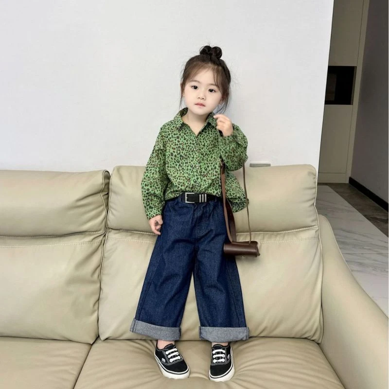 女童豹纹印花衬衫2025秋季新款儿童时尚洋气衬衣上衣牛仔裤套装