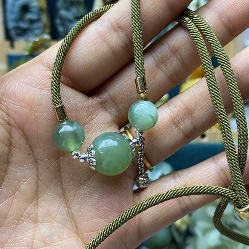 【闪购商品】蛇纹石玉挂件未镶嵌