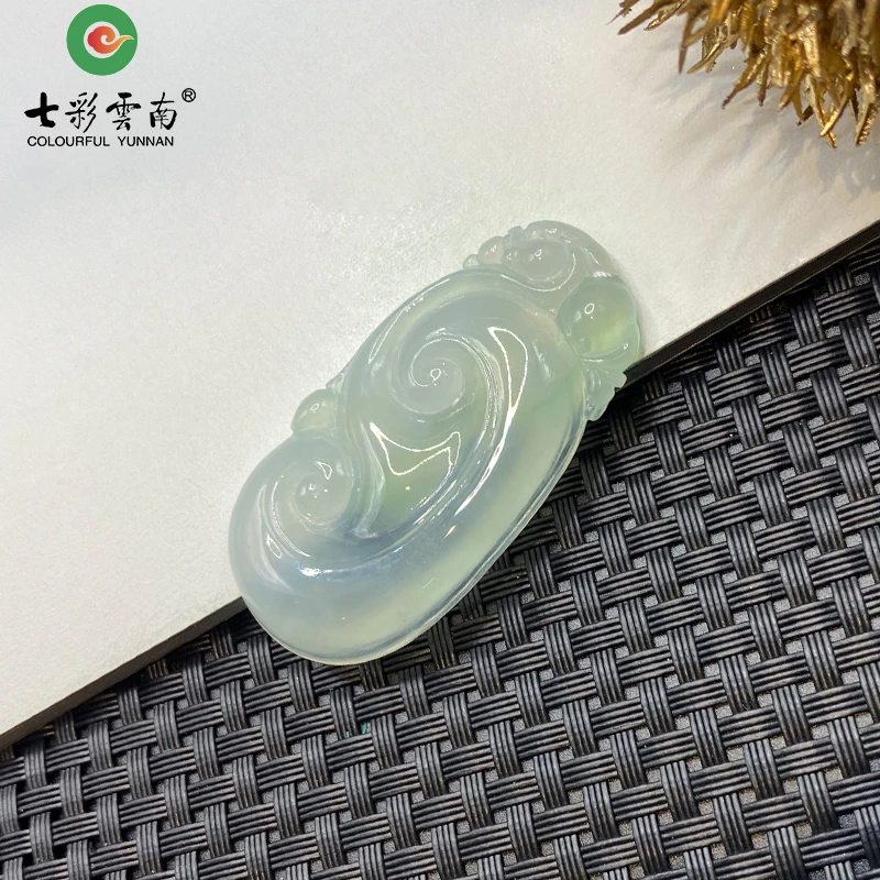 Colourful Yunnan/七彩云南冰种翡翠如意