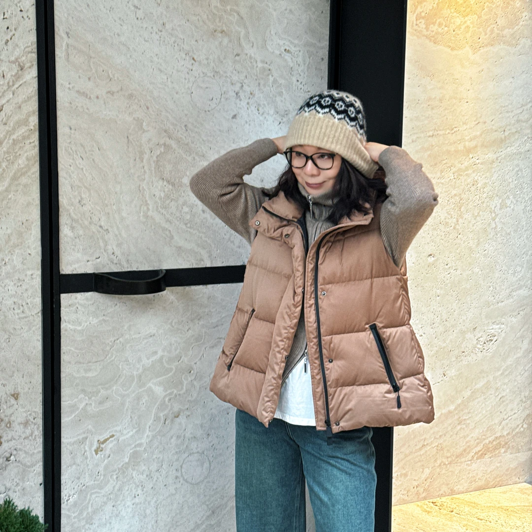 Ms.Qnn“冬日旅行箱”桑蚕丝面料拉链立领双口袋羽绒马甲37C281 Q姐