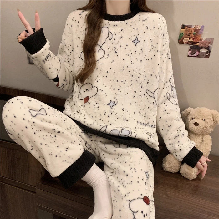 法兰绒 2024冬新款珊瑚绒睡衣女圆领长袖休闲家居服套装