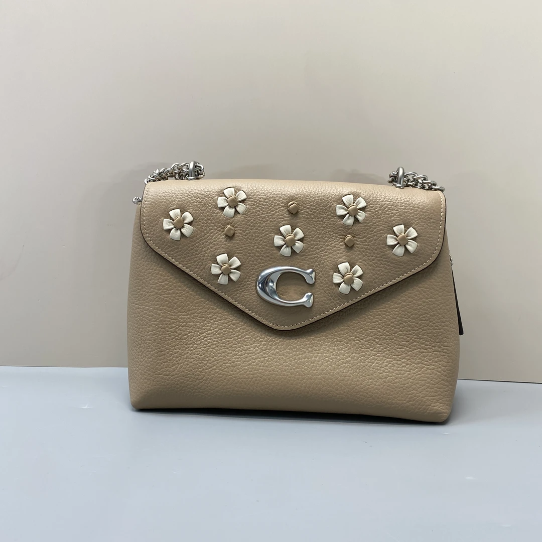 99新 COACH/蔻驰 tammie奶茶色编织花朵链条包 23*18*9cmD081801