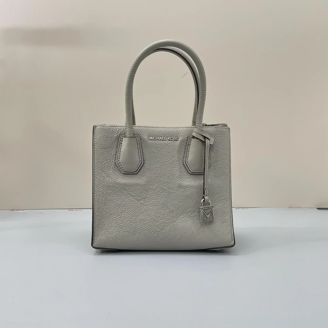 90新 MICHAEL KORS/迈克高仕 (少肩带)Mercer 灰色手提包22x19cm