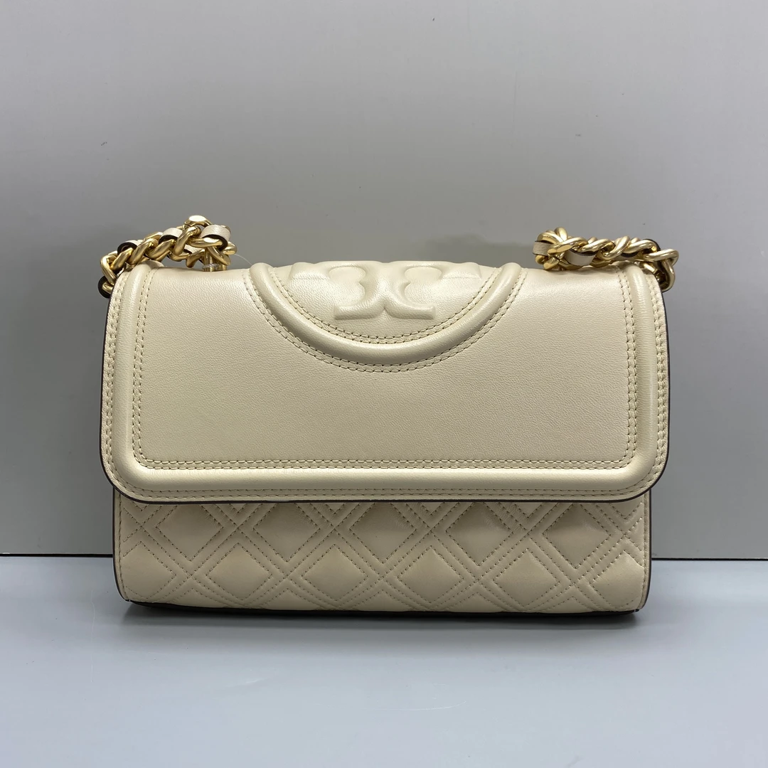 95新 TORY BURCH/汤丽柏琦 fleming米色小号单肩斜挎链条包