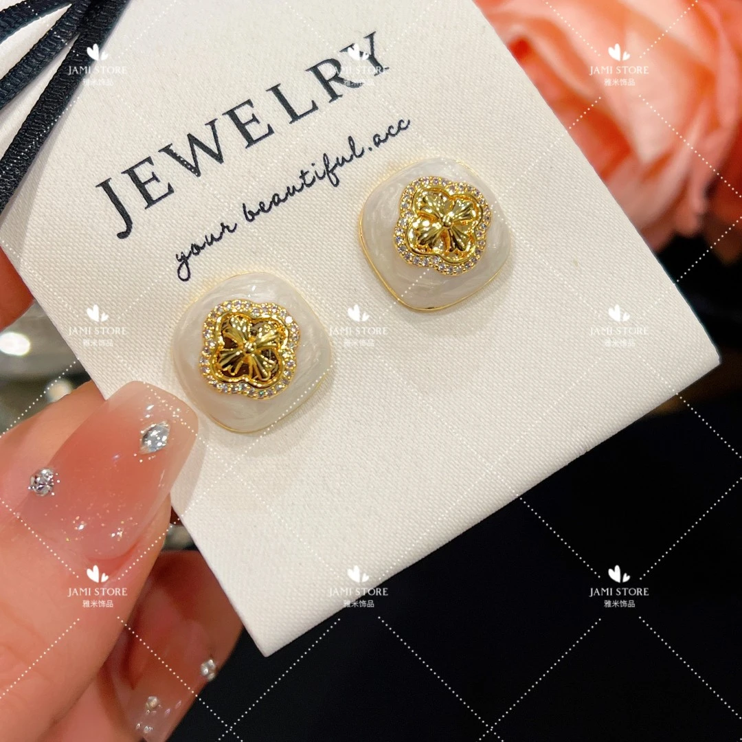 铜合金莫桑石耳饰 【雅米】小花晕染耳钉精致轻奢小众个性气质时尚