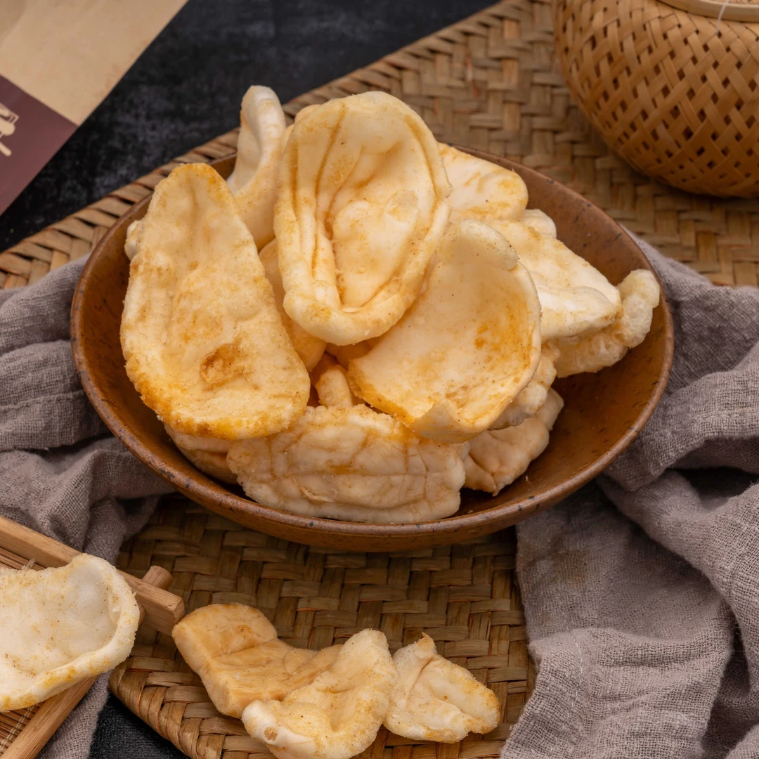 槐花井侯家品牌零食产品即食美味好吃网红年糕干炸年糕片