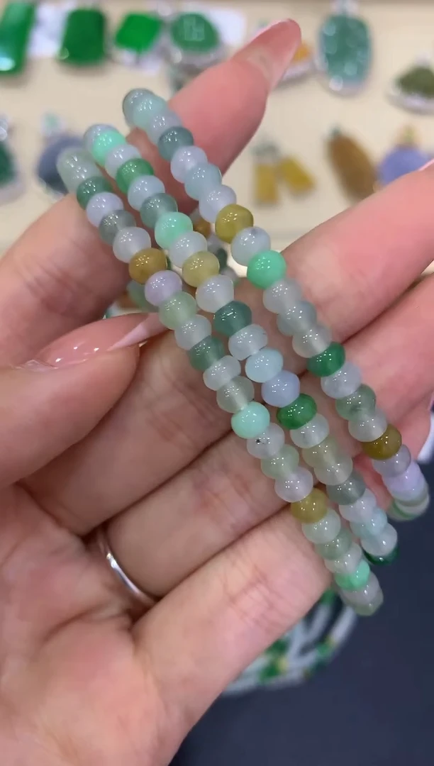 【闪购商品】翡翠手串未镶嵌1多人多样性随机发货1件