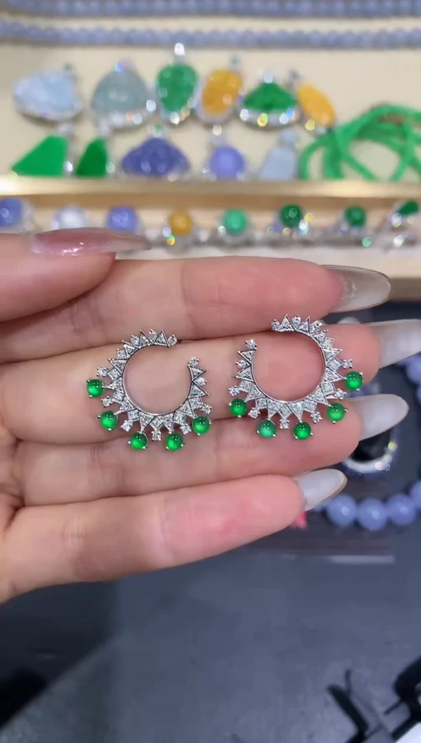 【闪购商品】翡翠耳饰18K金镶嵌18团购