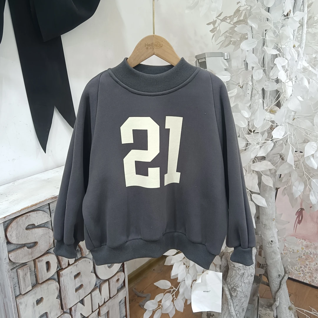 N699深灰色米粒绒卫衣/喵可喵可