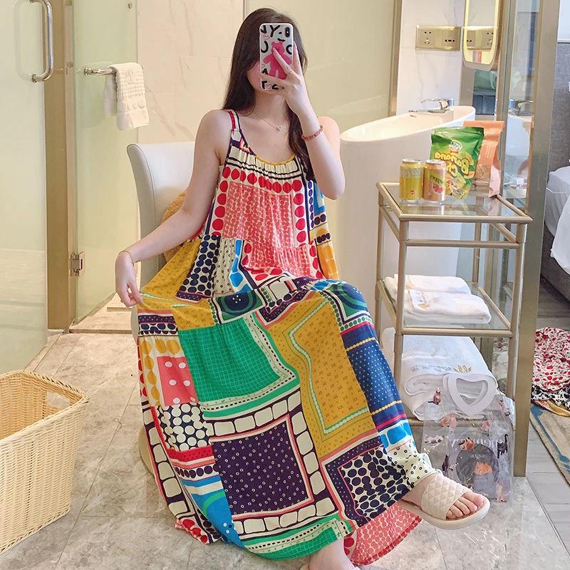 新款夏季绵绸显瘦长裙显瘦时尚加大宽松时尚性感可外穿吊带连衣裙