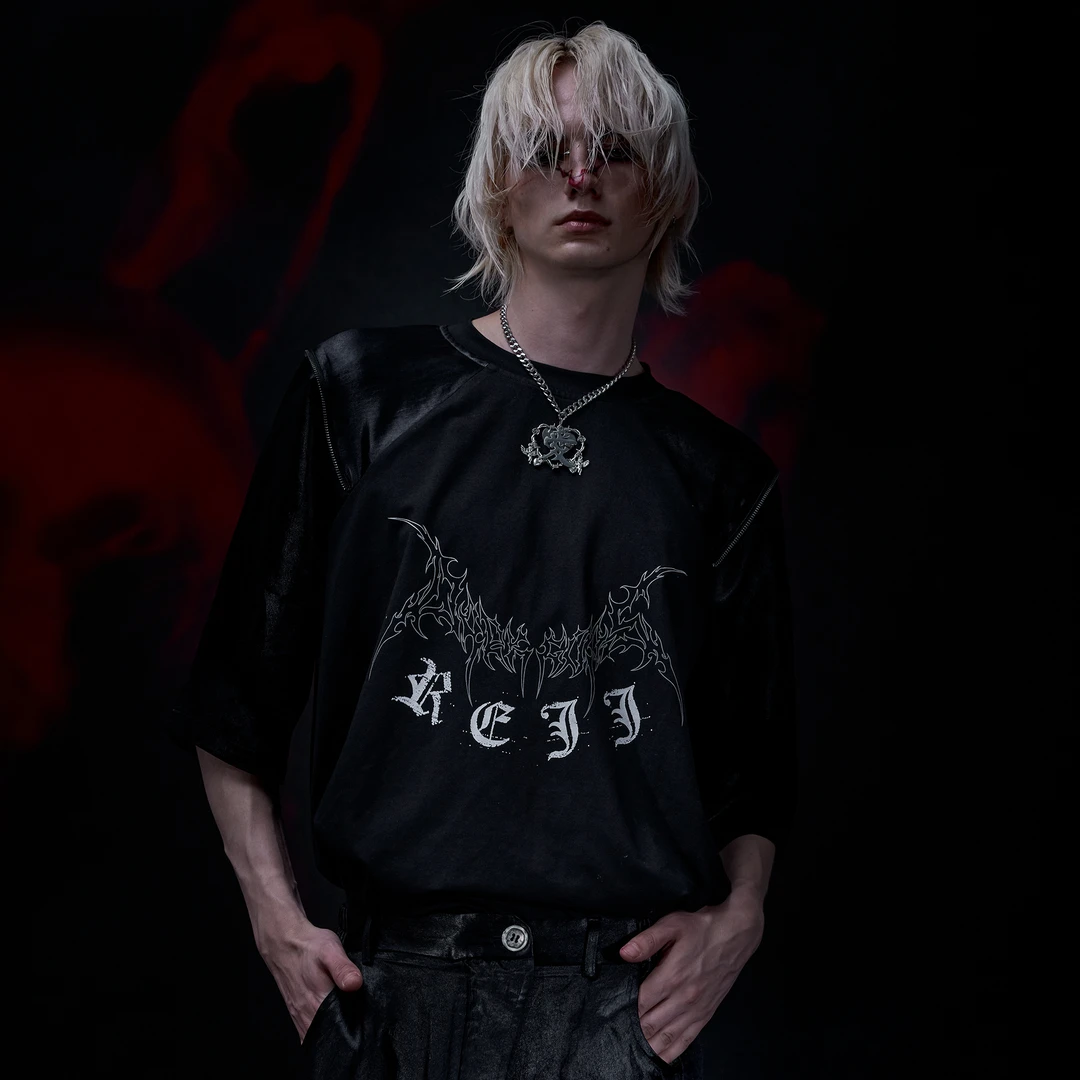 REJJ原创醋酸仿皮拼接印花T恤暗黑系短袖男夏季小众美式复古上衣