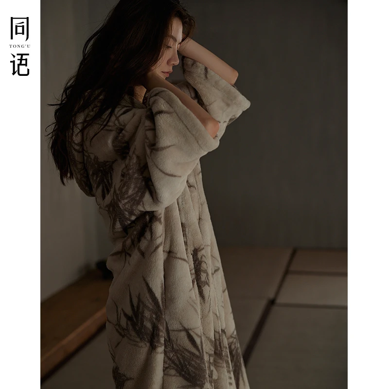 同语24年睡袍女款秋冬季珊瑚绒加厚长袖浴袍女士法兰绒冬季家居服