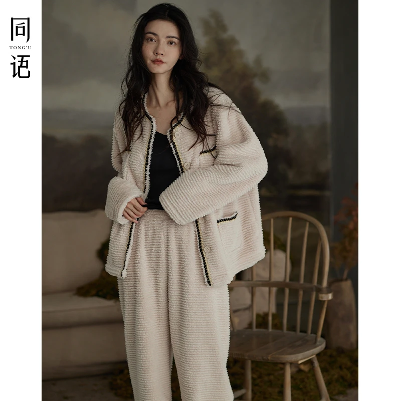 同语睡衣女秋冬季珊瑚绒加厚套装小香风可外穿加绒女士家居服冬天