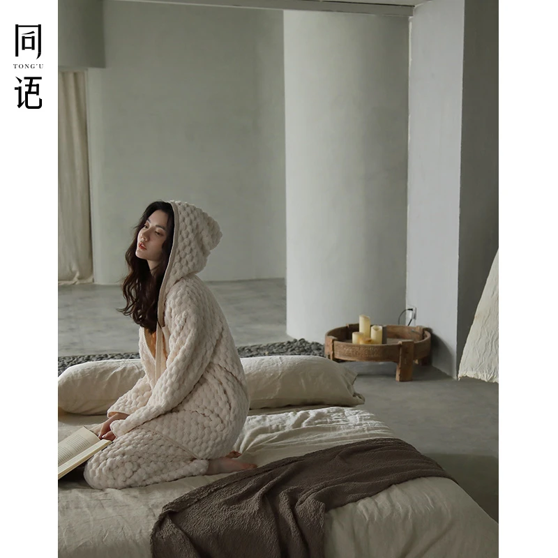同语【反季清仓】冬季睡衣女士珊瑚绒加厚连帽睡袍套装加绒家居服