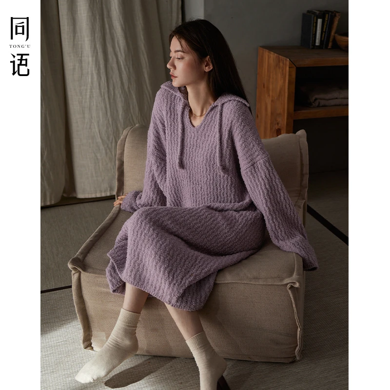 同语2025年新款睡裙女士秋冬季半边绒软绵绵长袖睡衣珊瑚绒家居服