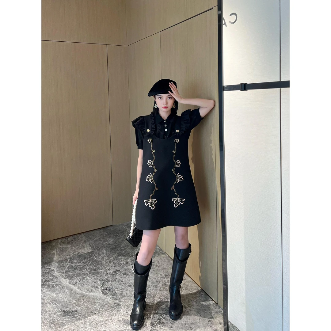 NancyCavally专柜款特种环保纱/北美醋酸 雅致刺绣花朵飞袖连衣裙