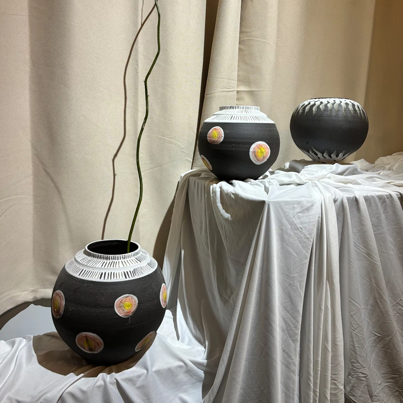 日式侘寂风陶瓷花瓶景德镇陶艺空间花器摆件复古装饰陶罐民宿酒店