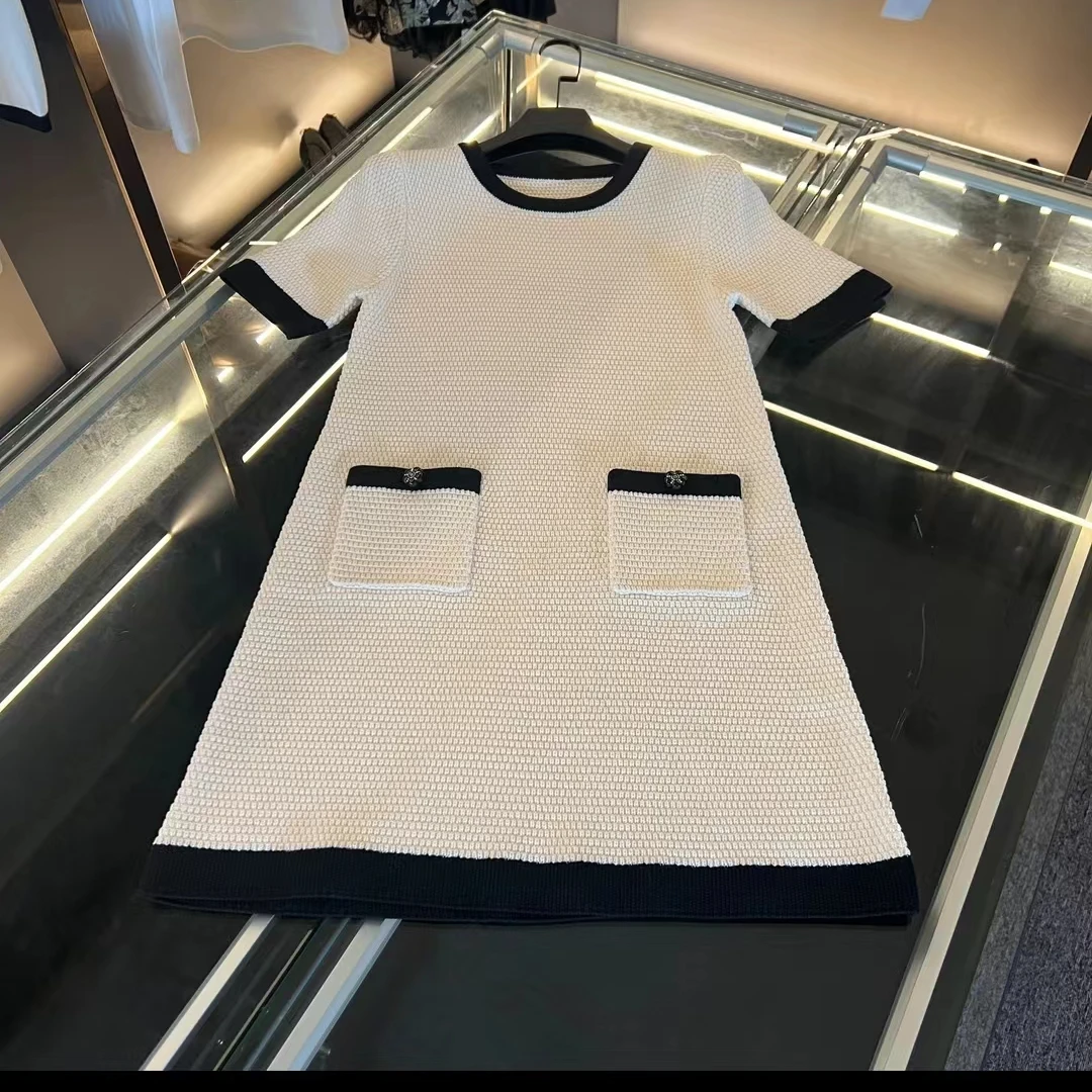 2024礼裙子气质圆领修身中长款无袖背心裙连衣裙A8128