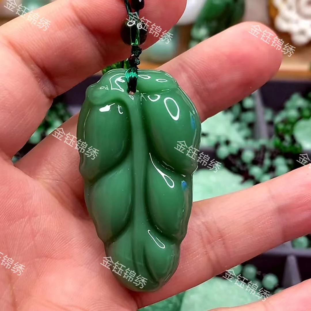 1.深绿叶子经典百搭男女同款吊坠