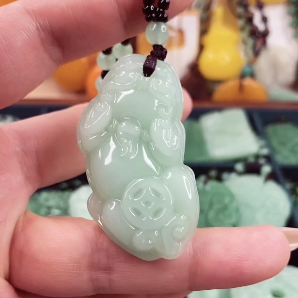 8.浅绿单貔貅经典百搭男女同款吊坠