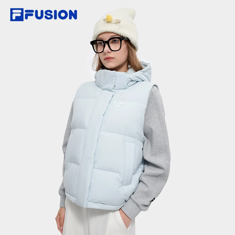 FILA斐乐冬季加厚保暖羽绒马甲女款户外运动连帽外套T11W445901F