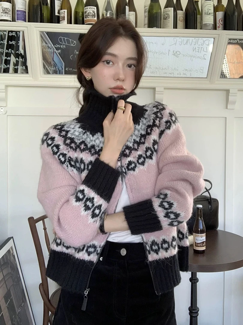 루루가−  （圣诞奶芙）韩柜新~费尔岛风格羊毛翻领开衫秋冬针织衫毛衣