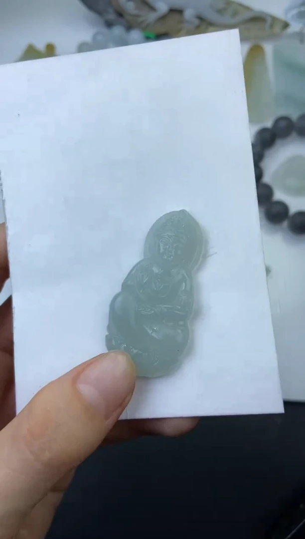 【闪购商品】定制翡翠未镶嵌观音