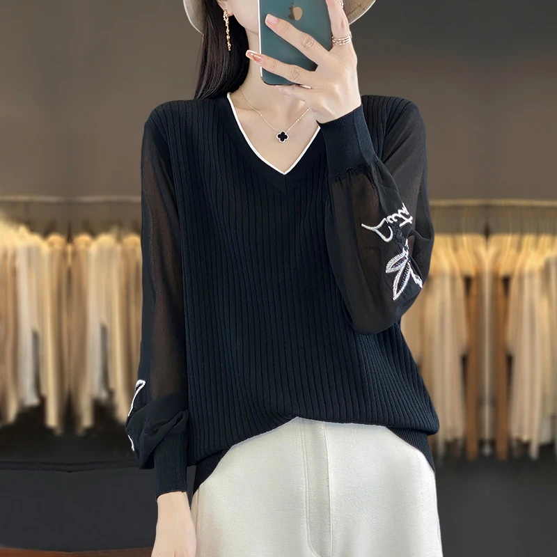 蕾丝打底衫秋装2025新款针织上衣宽松大码女装遮肚子薄款V领毛衣