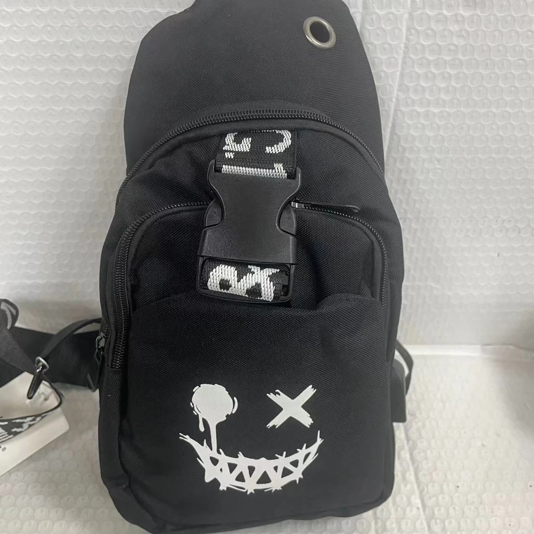 新款时尚单肩胸包758