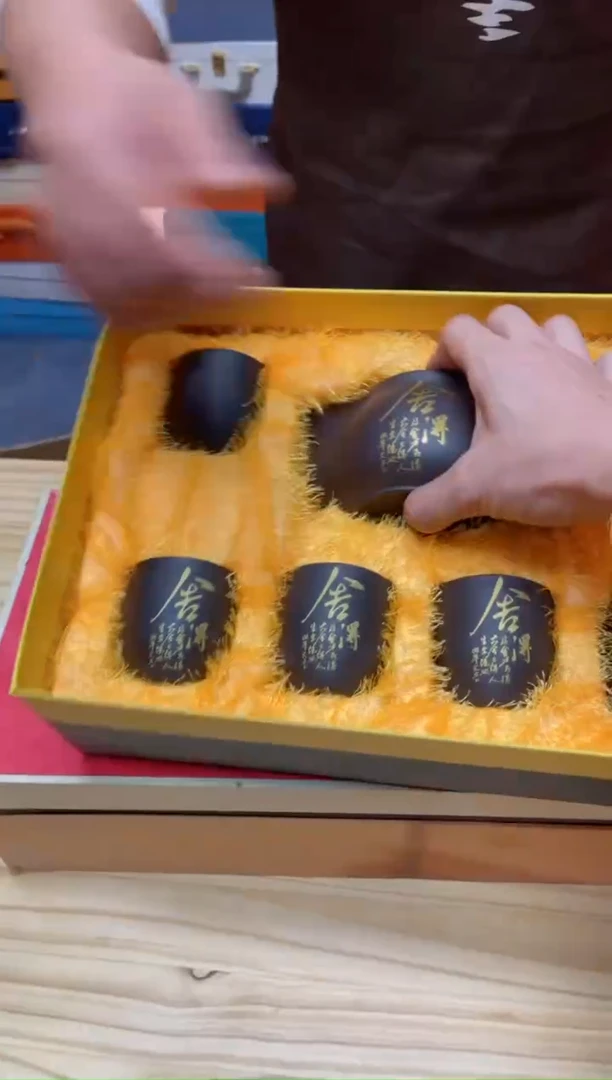 【闪购商品】瓷盖碗1