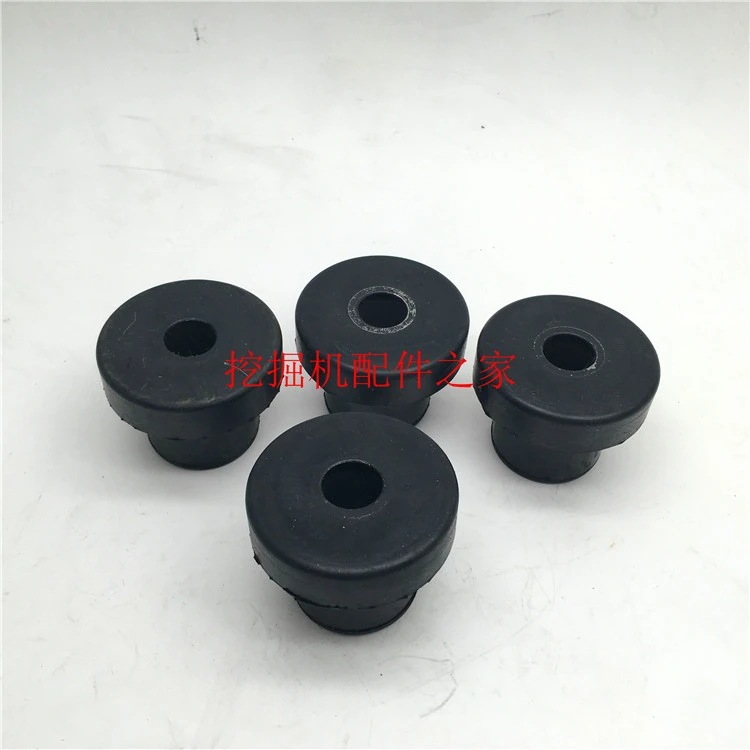 挖掘机斗山大宇55 60-5 7现代60-5 7驾驶室减震胶机脚胶垫