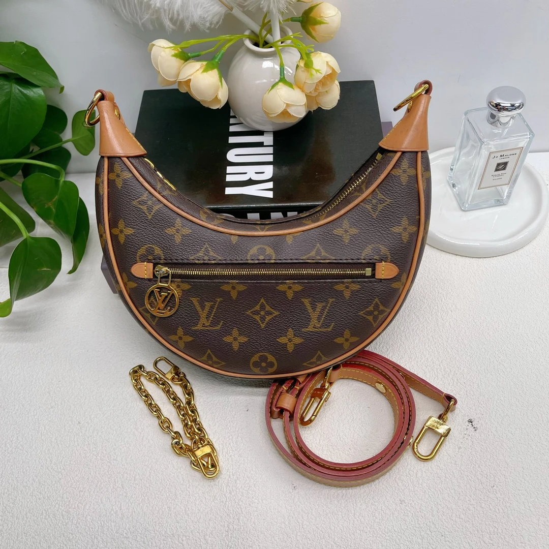 95新 LouisVuitton/路易威登 经典老花涂层帆布小月亮包10400105