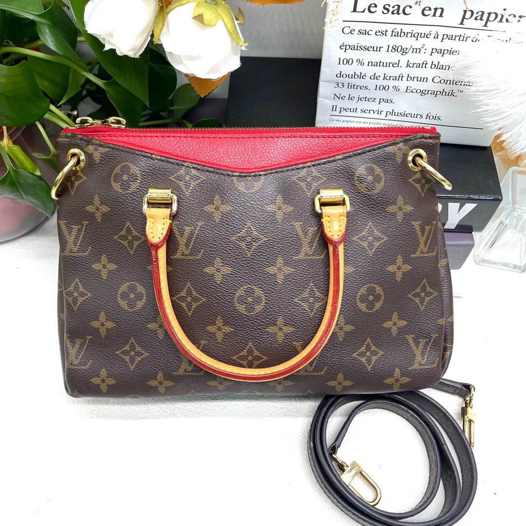 95新 LouisVuitton/路易威登 经典老花满印拼红色单肩包10174667