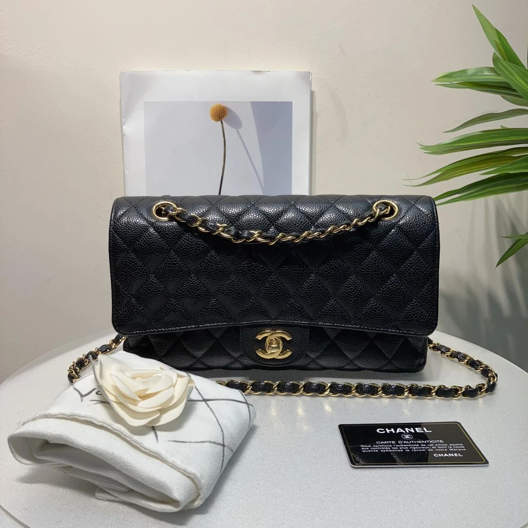 W香奈儿黑色cf中号单肩斜挎包39580128