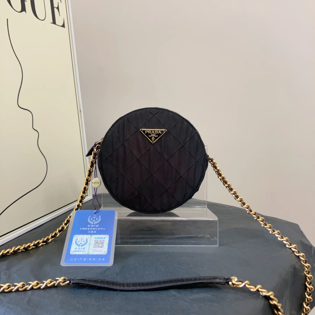 95新 Prada/普拉达 W普拉达黑色圆饼包单肩包13073820