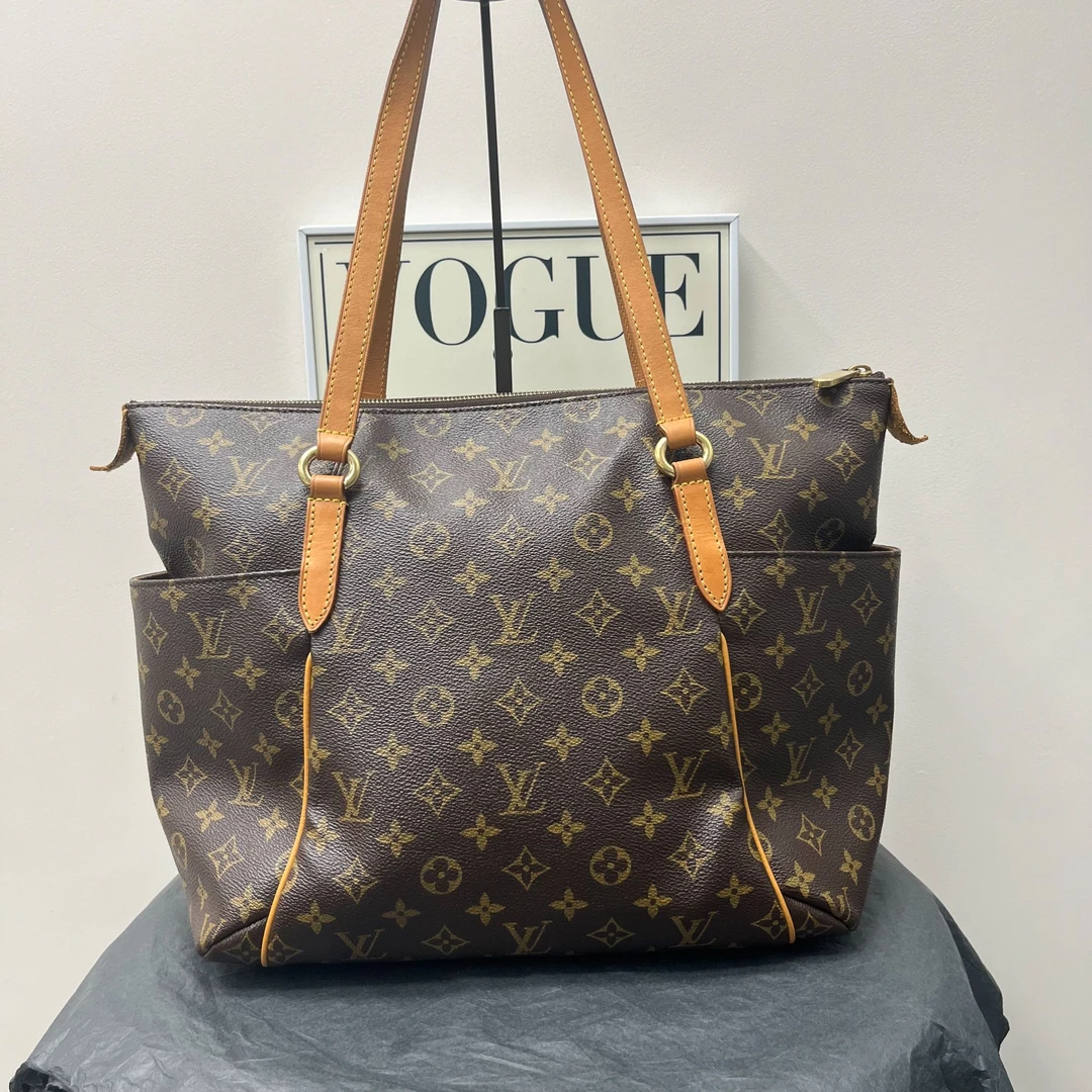 95新 LouisVuitton/路易威登 W老花totally中号单肩包29865678