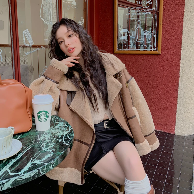 LAFREEDOM【官方专属】秋冬机车风皮毛一体羊羔毛外套上衣LAF331029