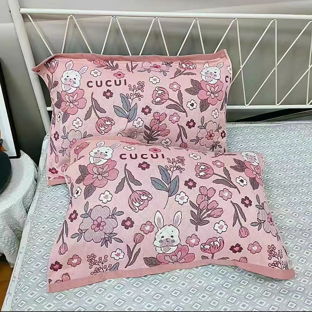 粉色花间兔52×78一对纱布枕巾家用吸汗透气简约枕头盖巾柔软加厚